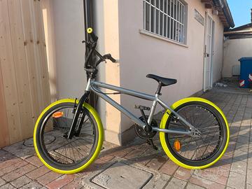 Bicicletta bmx