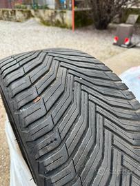 Gomme Michelin cross climate 2 245/40/19