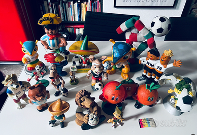 Mascotte mascottes calcio Mondiali Europei blocco