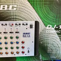 Mix DJ-11 compact mixer
