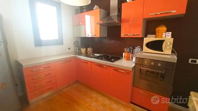 Cucina componibile angolare