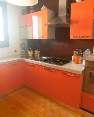 Cucina componibile angolare