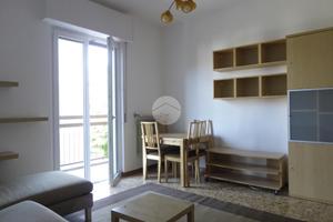 2 LOCALI A STRADELLA