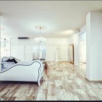 Locale commerciale di prestigio Ex Atelier La Pari