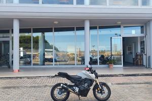 Honda CB 125 R