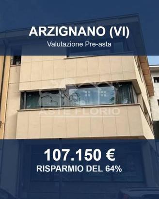 Immobile in asta di 185 m² con più di 5 locali a A