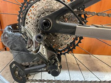 Gruppo trasmissione e freni shimano