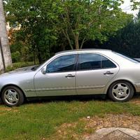 Mercedes Benz Classe E 200 W210 AVANTGARDE ASI