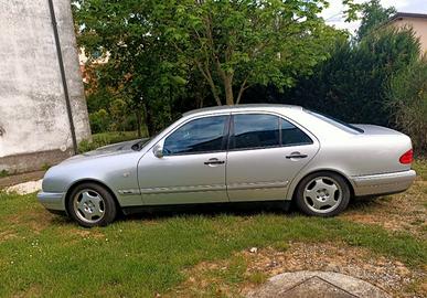 Mercedes Benz Classe E 200 W210 AVANTGARDE ASI