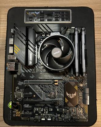 Ryzen 7 5700G + RAM 2x16GB + B550 PLUS