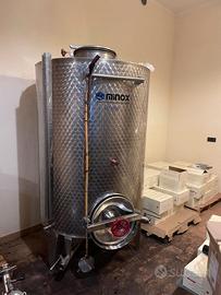 Serbatoio per vino da 15hl