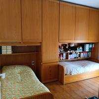 Cameretta in massello tre posti letto