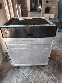 Lavastoviglie da incasso Electrolux TT400