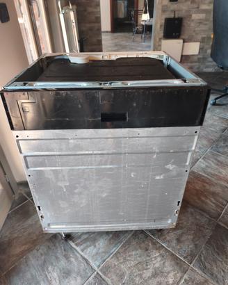 Lavastoviglie da incasso Electrolux TT400