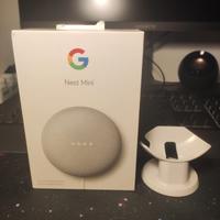 Google Nest Mini seconda generazione + supporto