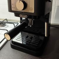 macchina caffè e cappuccino de Longhi stilosa 