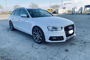Audi A4 S line 150cv euro 6B allestimento RS4