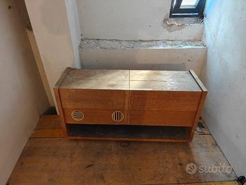mobile stereo a console 