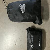 Antipioggia moto scarpe e tuta completo 