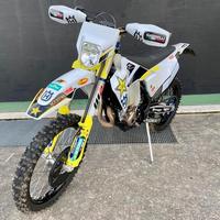 Husqvarna FE 350 ROCKSTAR edition