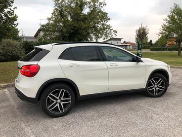 MERCEDES GLA enduro 4matic 200d