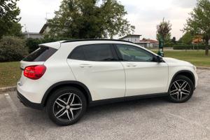 MERCEDES GLA enduro 4matic 200d