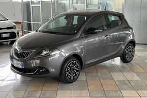 Lancia Ypsilon 1.0 FireFly 70cv S&S Hybrid GOLD