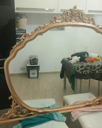 Specchiera antica fine 800 in legno intagliato
