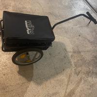 Rimorcho per bici