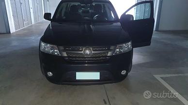 FIAT FREEMONT BLACK CODE