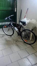 bicicletta  usata pochissimo 