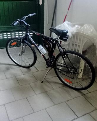 bicicletta  usata pochissimo 
