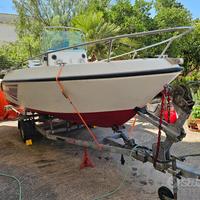 Barca motore carrello