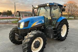Trattore new holland t6070
