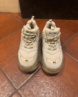 Scarpe bale