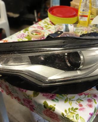 FARO ANTERIORE DESTRO E SINISTRO AUDI A6