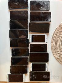 Lotto Smartphone per Ricambi (Iphone/Samsung)