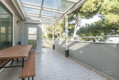 5 LOCALI A ROSETO DEGLI ABRUZZI