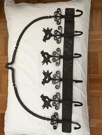 Oggetto in ferro battuto