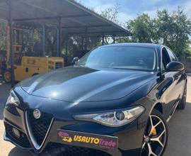 Alfa Romeo Giulia 2.0 Turbo 280 CV AT8 AWD Q4 Velo