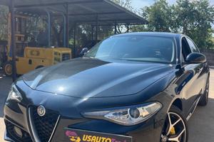 Alfa Romeo Giulia 2.0 Turbo 280 CV AT8 AWD Q4 Velo