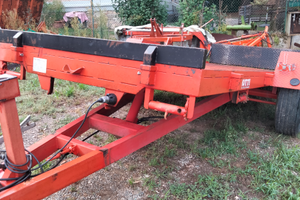 Carrello porta attrezzi