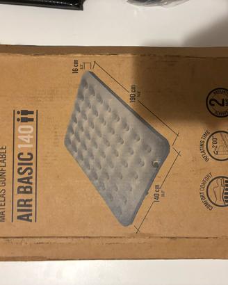 Tenda, telo e materasi o campeggio decathlon