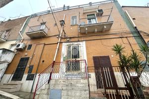 CASA INDIPENDENTE A CANOSA DI PUGLIA