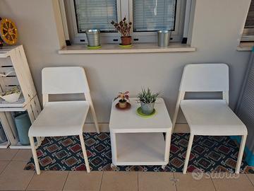 sedie e tavolino da esterno