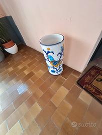 Portaombrelli in ceramica Deruta