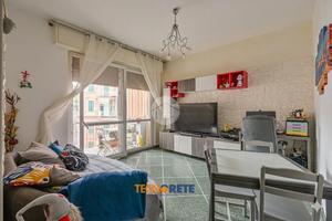 4 LOCALI A LA SPEZIA