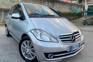 Mercedes Classe A 180 diesel 110cv AUTOMATICA FULL