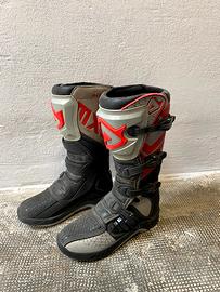 STIVALI CROSS ACERBIS