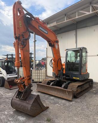 MINIESCAVATORE DOOSAN DX85R - 3